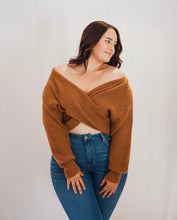 Load image into Gallery viewer, Matea Sweater
