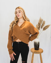 Load image into Gallery viewer, Matea Sweater
